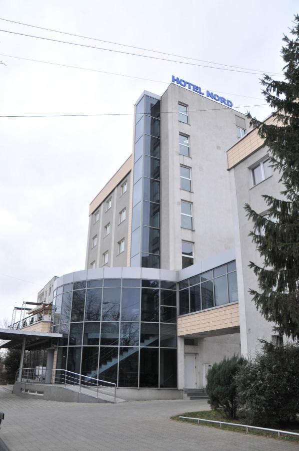 Hotel Nord Плоещ Екстериор снимка